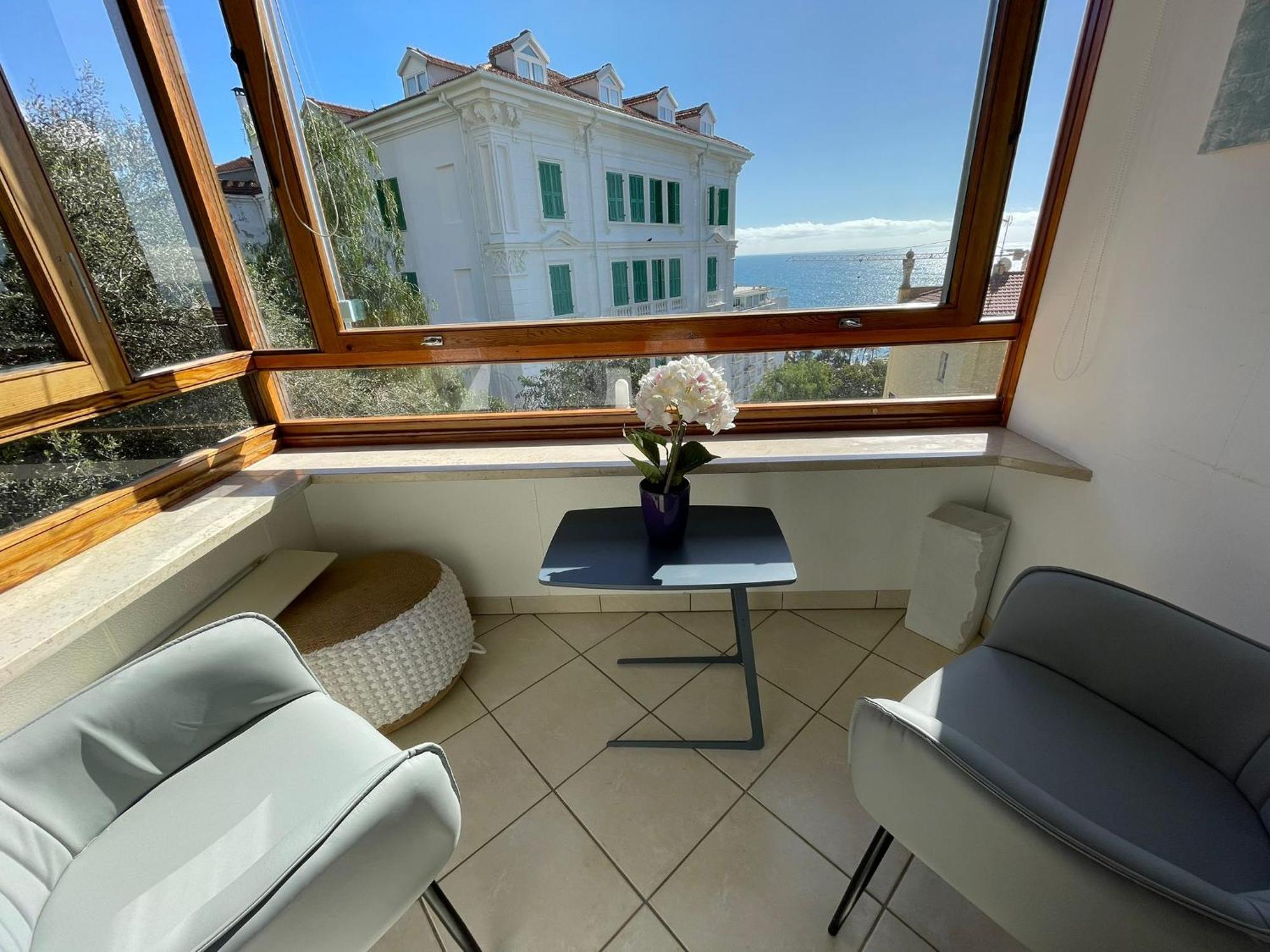 Flower Sea Hope-Con Posto Auto A 10 Minuti Dalla Spiaggia Apartment Sanremo Exterior photo